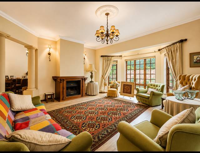 3 BEDROOM TOWNHOUSE FOR SALE IN THREE RIVERS